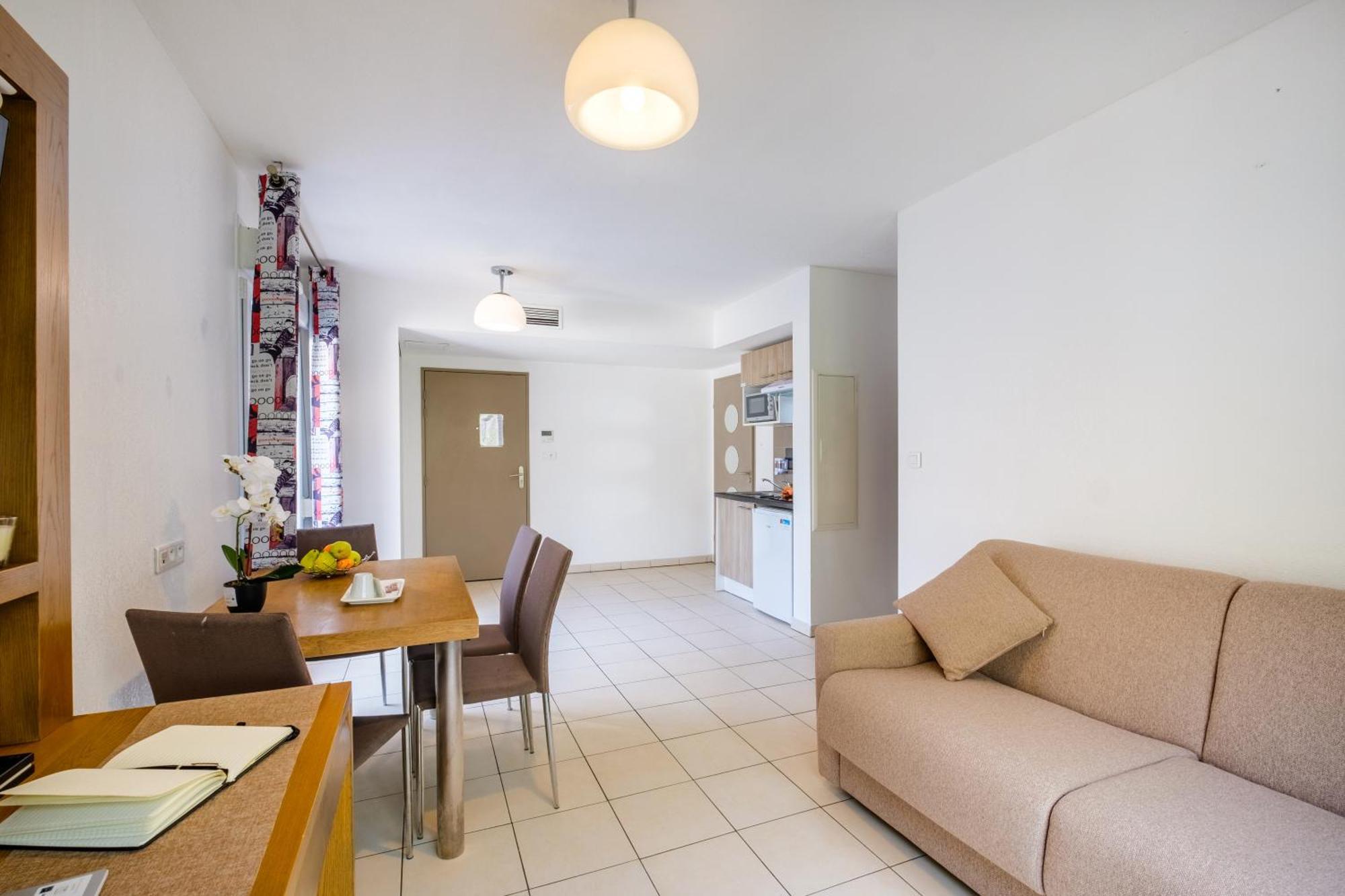 Comfort Aparthotel Antibes Le Maestria מראה חיצוני תמונה